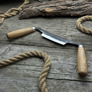 Cuchillo de carpintero para proyectos de madera Hoja afilada de acero al carbono, mango de madera de Fresno, Funda de cuero - Product Image 3