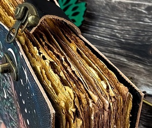 Diario de cuero Deer Moon diario para hombres y mujeres con loc Antique Deckle Edge pepar cuaderno de bocetos de viaje cuaderno negro - Product Image 6