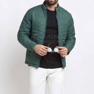 Chaqueta acolchada para hombre hecha de poliéster al mejor precio, chaqueta acolchada de invierno para hombre teñida lisa en línea - Product Image 5