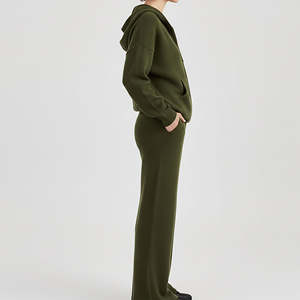 Ensemble survêtement femme en coton 100% 400 GSM lourd, imprimé sur mesure avec logo personnalisé, uni, pour l'hiver, 2 pièces - Product Image 3