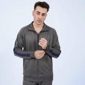 ชุดวอร์มวิ่งคุณภาพสูง ปรับแต่งได้ สำหรับฤดูหนาว ผลิตจากผ้าโพลีเอสเตอร์ที่เป็นมิตรต่อสิ่งแวดล้อม ระบายอากาศได้ดี ผ่านกระบวนการซักพิเศษ มีไซส์พลัส พร้อมแผงด้านข้าง - Product Image 2