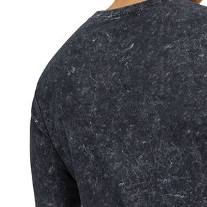 Camiseta Unisex de Corte Ajustado con Lavado Ácido, Personalizada, 100% Algodón, Estilo Urbano, Diseño Vintage Lavado con Patrón en Blanco para Hombre - Product Image 5