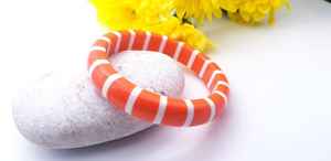 Bouton de manchette artisanal personnalisé hautement poli Bracelet en résine de mode de style vintage pour les femmes de l'Inde - Product Image 5