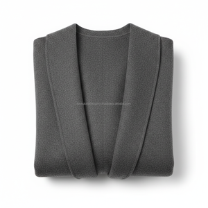 Manteau en laine gris croisé sur mesure pour femme – Fabricant OEM et marque privée - Product Image 6