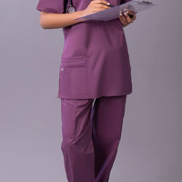 Uniformes médicaux unisexes de qualité supérieure pour infirmières, en tissu de coton respirant brodé, modèles personnalisés pour hôpital, été, couleur unie 2