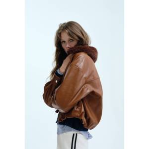 Chaqueta para Hombre de Tela Premium - Impresión Puff y Sublimación, Personalizada OEM al por Mayor - Product Image 1