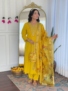 Ensemble Kurti tendance pour femme, brodé, infroissable, séchage rapide, réversible, avec bas et dupatta – NEETA CREATION – Tenue ethnique moderne - Product Image 6