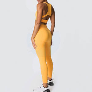 Ensemble de yoga Offre Spéciale pour femmes Meilleure qualité pour une utilisation en extérieur Grande taille Caractéristique Motif solide Vente en gros Ensemble de yoga pour femmes adultes - Product Image 2