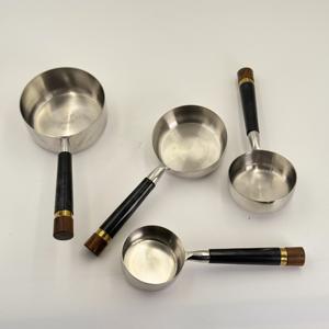 Ensemble de tasses à mesurer en acier inoxydable argenté de qualité supérieure, poli miroir, résistant, écologique, pour la cuisine, la pâtisserie et la cuisson - Product Image 1