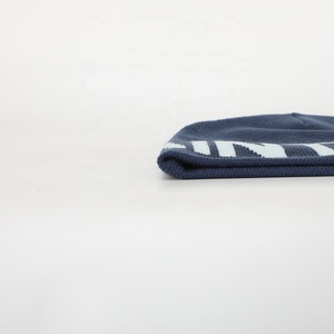 Chapeau de pêcheur en acrylique unisexe de haute qualité personnalisé OEM, broderie 3D de crâne, style Y2K, bonnet d'hiver pour le ski - Product Image 6