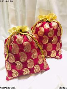 กระเป๋าหูรูดผ้าซาตินพิมพ์โลโก้ที่กำหนดเองพิมพ์โลโก้สีเขียวและสีทอง - Product Image 4