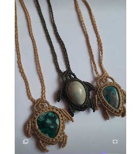 Collier en macramé personnalisé, sac en filet, fil multicolore, fait main, bijoux bohèmes, nœuds, collier statement réglable - Product Image 4