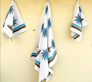 Juego de toallas de baño de algodón perfecto, diseño con estampado de árbol para bodas, hoteles, fiestas en la playa, favores de damas de honor - Product Image 2