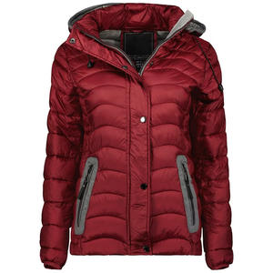 Premium Winter Outdoorwear Mujeres Puños elásticos Chaqueta acolchada Moda Comfort Fit Chaqueta con cremallera con parches personalizados - Product Image 5