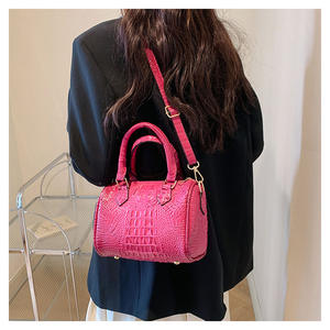 กระเป๋าถือคาดลำตัวสะพายไหล่ใบเดียวมีซิปหนังจระเข้ PU ดีไซน์ใหม่ยุโรปและอเมริกา - Product Image 6