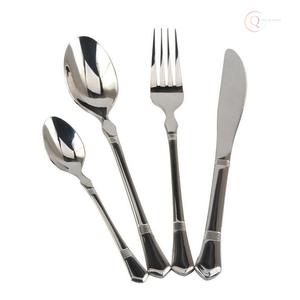 Ensemble de couverts élégants en acier inoxydable pour les repas festifs |   Idéal pour les occasions spéciales - Product Image 3