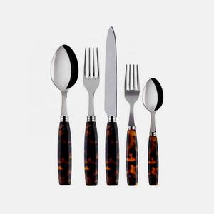 Ensemble de couverts de luxe en acier inoxydable poli argenté avec poignée au design martelé unique Ensemble de couverts pour table de mariage - Product Image 5