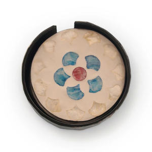 Posavasos Decorativos Redondos de Nácar con Tapa con Diseño de Hojas, Organizador Hecho a Mano con Incrustaciones de Concha para Decoración del Hogar - Product Image 6