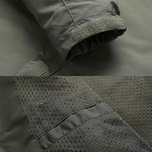Vestes de pluie d'extérieur coupe-vent respirantes pour hommes de qualité supérieure Vestes de pluie décontractées chaudes de conception personnalisée de haute qualité - Product Image 5