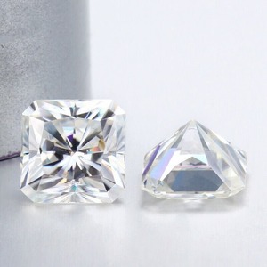 สีขาวสแควร์ Radiant ตัดหลวม Moissanite เพชรตัดที่ยอดเยี่ยมสําหรับแหวนแต่งงาน - Product Image 1
