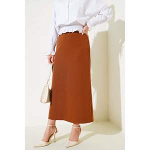 Jupe crayon à fente fermée Tan - Product Image 2