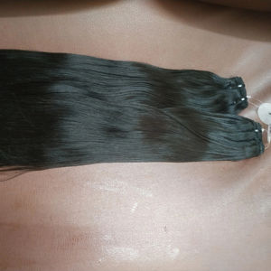 Mechones de Cabello Liso de Color Natural de 28 Pulgadas - Product Image 1