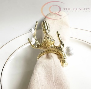 Anneaux de serviette en métal décoratifs de luxe, écologiques, conçus pour les mariages élégants et les présentations de table quotidiennes - Product Image 5