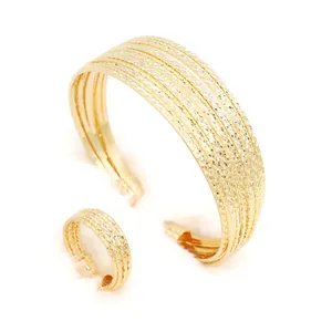 Womens Hot Selling Meerdere Ware Fashion Design Open Bangle Gold Plated Bangle Met Ring 2 Delige Set