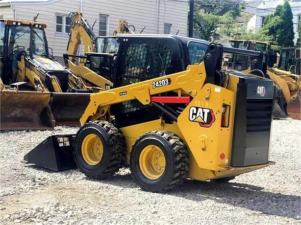 Affordable Price Caterpillar 242D3 Skid Steer Loader with Enclosed Cab Ready to Ship Worldwide