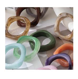 Juego de brazaletes de resina de colores ecológicos, mezcla y combina para infinitas opciones de estilo, brazaletes de colección de joyería para mujer - Product Image 6