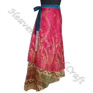 Boho กระโปรงยาวผ้าไหมส่าหรียาวแบบสองชั้นกลับด้านได้ทำจากผ้าไหมสีส่าหรีผ้าอินเดียพิมพ์ลายยาวดีไซน์ใหม่ - Product Image 1