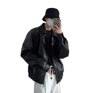 Chaqueta de Motociclista Negra para Hombre, de Cuero Vacuno Auténtico, con Cremallera, Estilo Gatsby, Forro Negro Acolchado y Bolsillos Interiores/Exteriores - Product Image 4