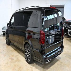 Mercedes-Benz Metris 2023 en parfait état – Véhicule de transport de passagers - Product Image 3