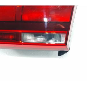 ตัวหยุดด้านหลังขวาแบบรวมในตัวประตู AUDI Q3 ซีรีส์ (F3B) 83A945076 (18>) - Product Image 5