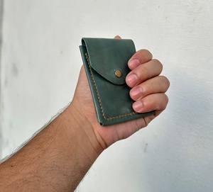 Cheval fou en cuir de vachette véritable de style vintage fait à la main - Product Image 6