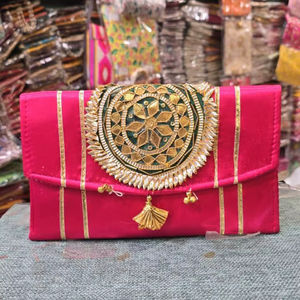 Modern Women India Embroidery Resin <b>Clutch</b> <b>Bag</b> for Women Design Ideal for Special Occasions Ladies <b>Clutch</b> <b>Bag</b> Handbag For Women - Product Image 1