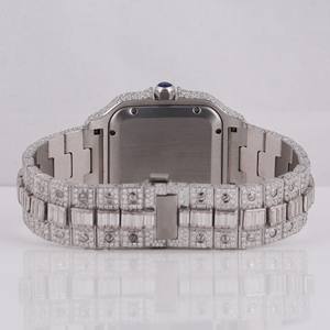 Montre cloutée à diamants cultivés en laboratoire avec deux pierres au design unique Hip Hop en acier inoxydable rond et taille baguette avec clarté VVS - Product Image 4