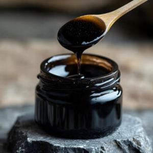 Résine de Shilajit de l'Himalaya de Qualité Supérieure, Source Naturelle Authentique, Produit Ayurvédique Traditionnel, Approvisionnement en Gros, Exportation - Product Image 1