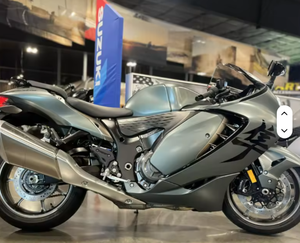 Motocicleta deportiva Hayabusa nueva de 1340 cc, 4 cilindros y 4 tiempos, lista para exportar - Product Image 1