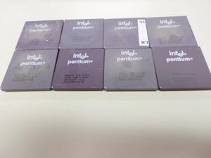 ซีพียูขาทองเซรามิก Intel Pentium วินเทจรุ่น8 - Product Image 6