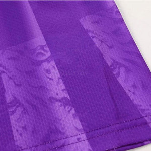 Últimos Diseños de Uniformes de Fútbol para Adultos, Transpirables, de Color Sólido, Manga Corta, Logotipo Frontal, Hechos en Pakistán - Product Image 2