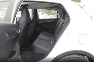 Promotion Fête Nationale Nouvelle Livan X3 Pro Automatique Conduite à Gauche SUV 5 Portes Compact Nouvelle <span class=keywords><strong>Voiture</strong></span> <span class=keywords><strong>Export</strong></span>ée Grandes Quantités Algérie - Product Image 5