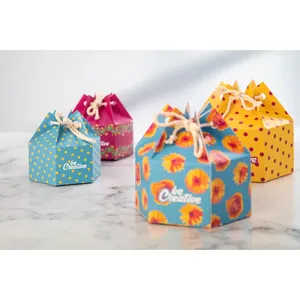 CreaBox Scatola Regalo Esagonale Personalizzata per Set Regalo e Merchandising - Product Image 3