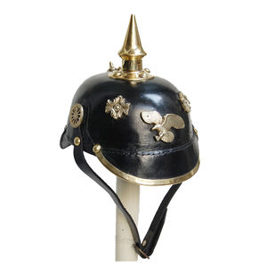 Style allemand Viking Pickelhaube Casque en cuir véritable Vintage Médiéval Produit décoratif - Product Image 4
