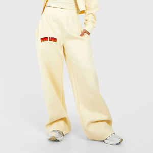 Pantalones de cintura alta Pantalones deportivos Logotipo personalizado Color sólido 100% Algodón Corte recto algodón polar Pantalones de chándal de pierna ancha para mujer - Product Image 1
