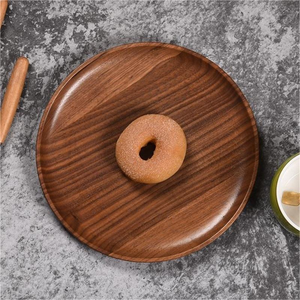 Assiettes de service en bois d'acacia noir personnalisées en gros, peintes à la main, non toxiques, classiques, pour les fêtes, 6 à 10 pièces - Product Image 5