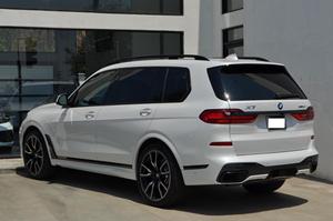 Transmisión Eléctrica Automática de Cuero ACC Usada del 2024 con Interior Oscuro para Volante a la Derecha/Izquierda (RHD/LHD) - Product Image 6