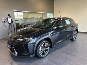 LIMPIA 2023 L e s u s U X 250H - Product Image 4