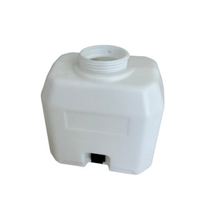 Service de moulage par soufflage HDPE personnalisé basé au Vietnam pour les bouteilles de lave-glace automobile, les réservoirs de trop-plein de liquide de refroidissement et les bidons - Product Image 1