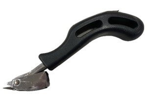 Le dissolvant d'agrafes à usage intensif APLUS GMH-D850 élimine presque toutes les agrafes métalliques - Product Image 4